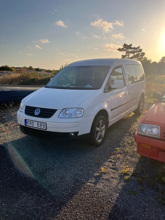 Volkswagen Caddy Maxi 2010
