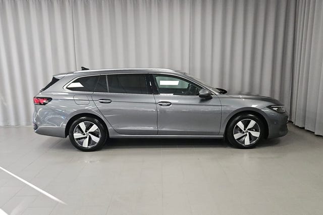 Volkswagen Passat 2025 – bild 4