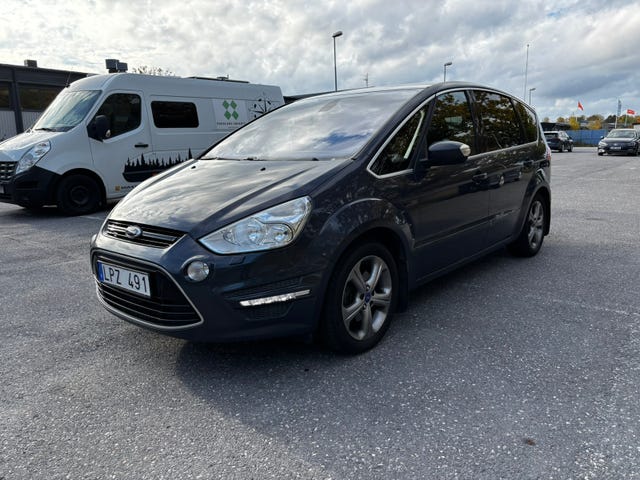 Ford S-MAX 2011