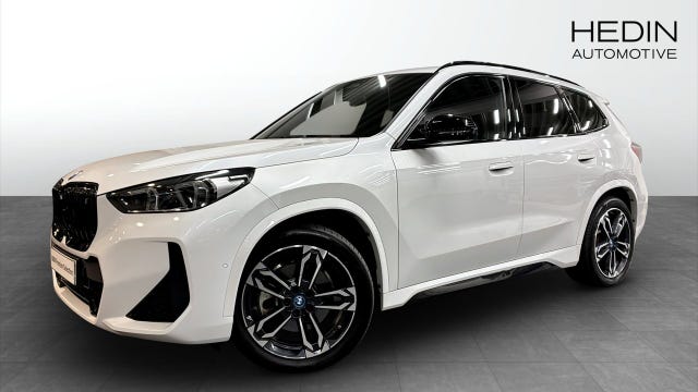 BMW iX1 2023