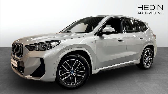 BMW iX1 2023
