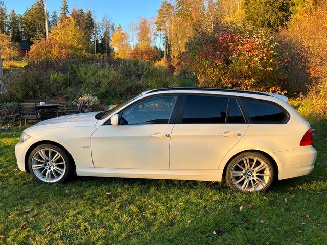 BMW 320d 2012 – bild 2