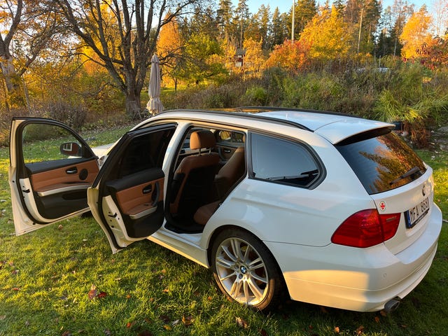 BMW 320d 2012 – bild 3