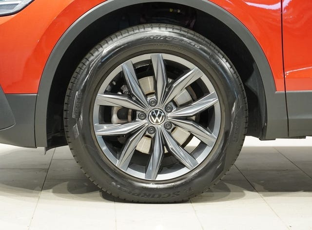 Volkswagen Tiguan Allspace 2024 – bild 3