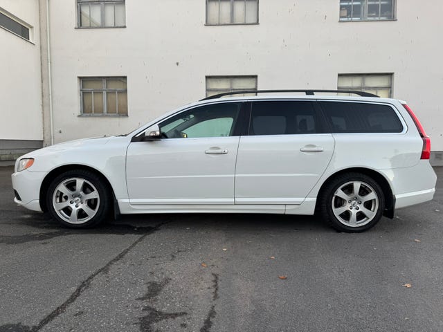 Volvo V70 2011 – bild 2