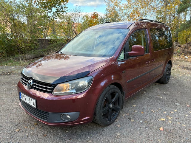 Volkswagen Caddy Maxi 2011