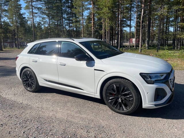 Audi Q8 e-tron 2024