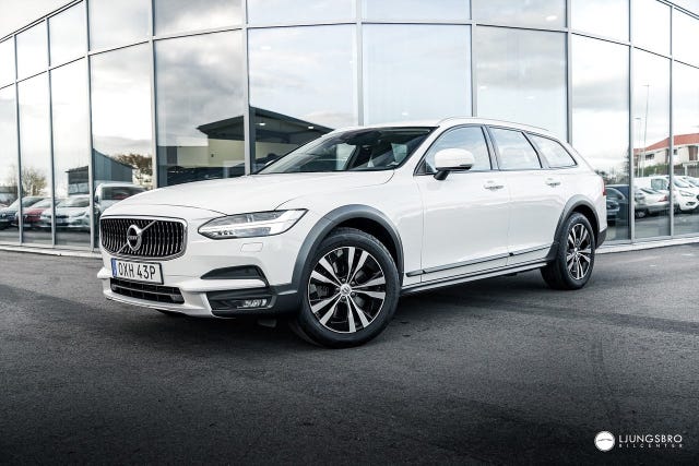 Volvo V90 Cross Country 2020 – bild 3