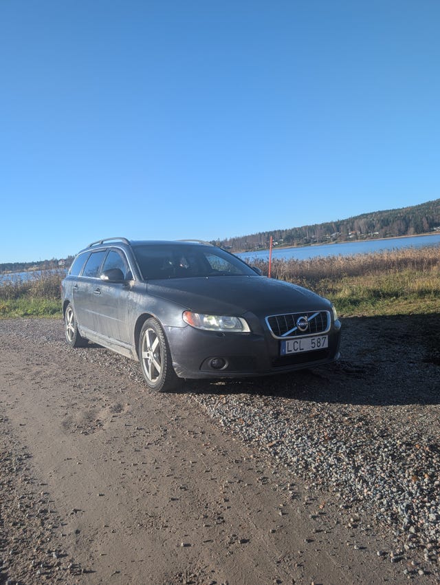 Volvo V70 2011 – bild 2