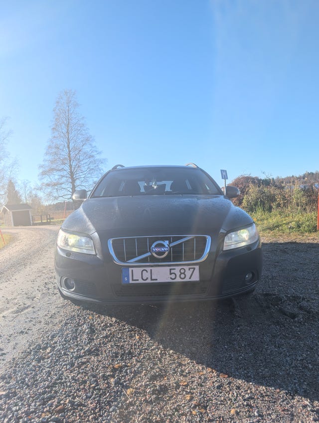 Volvo V70 2011 – bild 3
