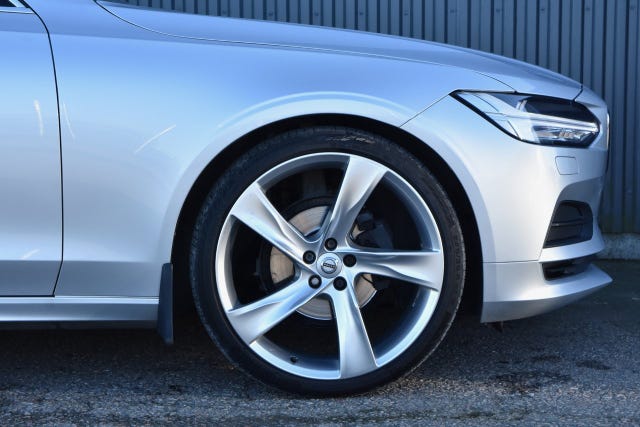 Volvo V90 2019 – bild 4