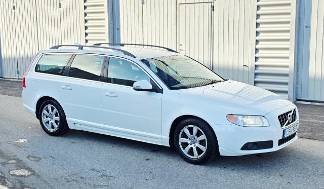 Volvo V70 2011 – bild 2