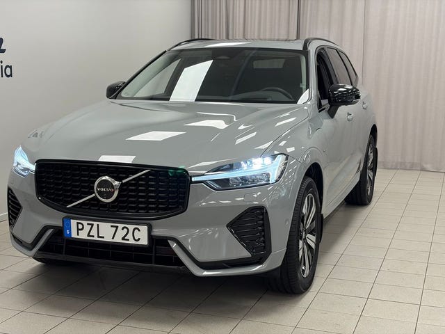 Volvo XC60 2025
