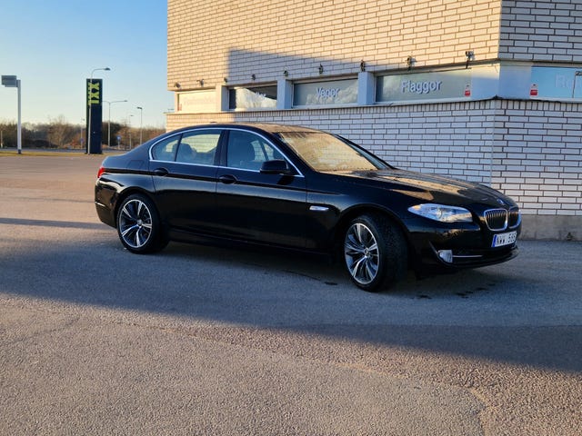 BMW 520d 2012 – bild 2