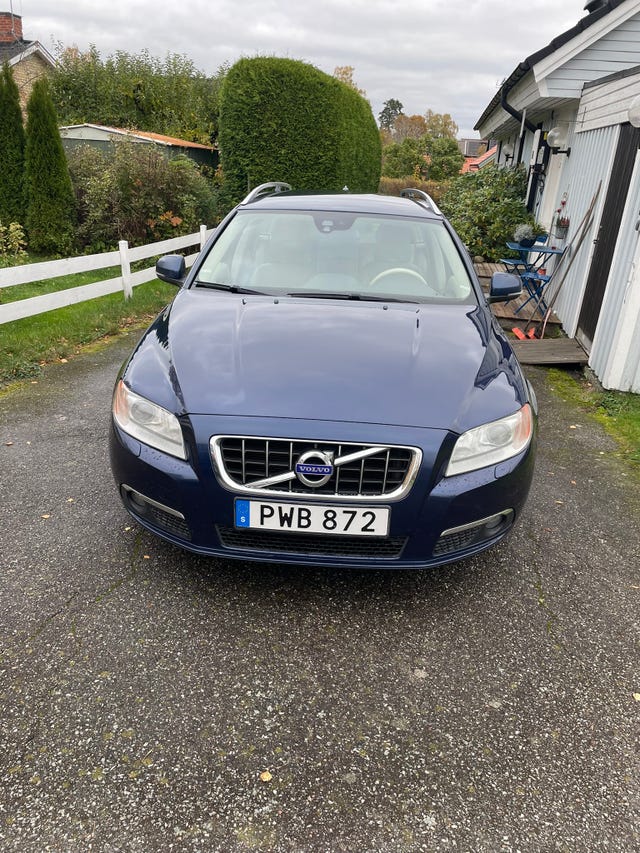 Volvo V70 2012