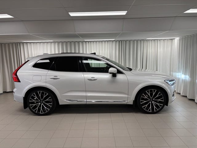 Volvo XC60 2021 – bild 2