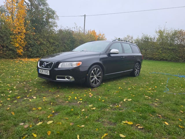 Volvo V70 2011
