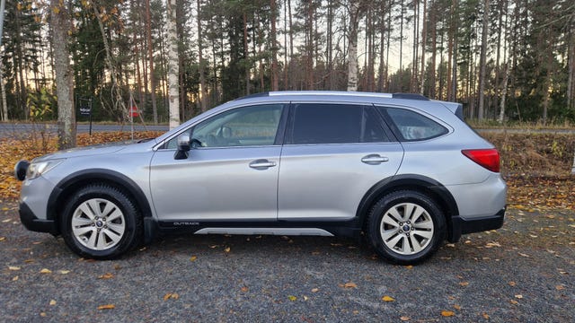 Subaru Outback 2015