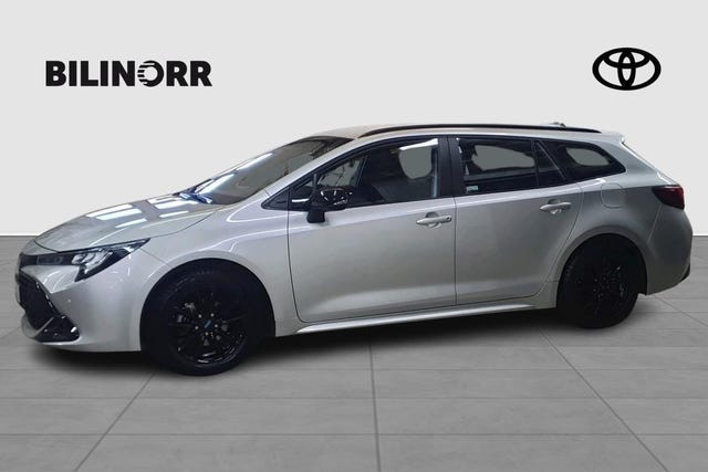 Toyota Corolla 2025 – bild 3