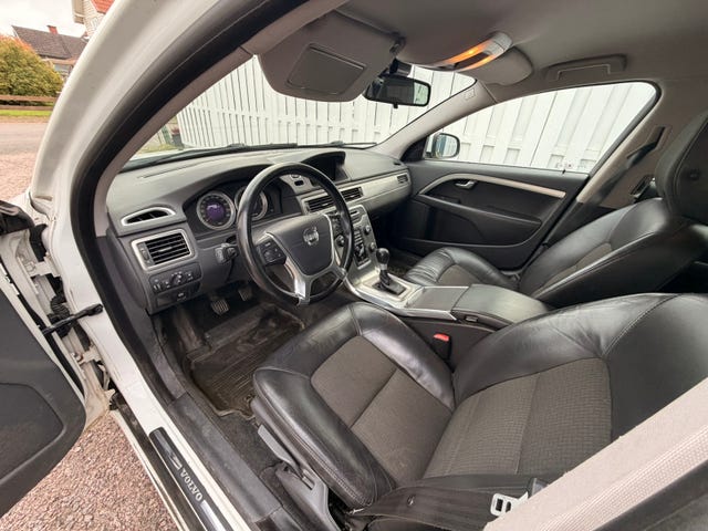 Volvo V70 2012 – bild 3