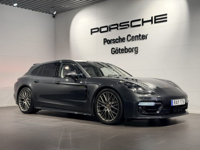 Porsche Panamera 4 2024