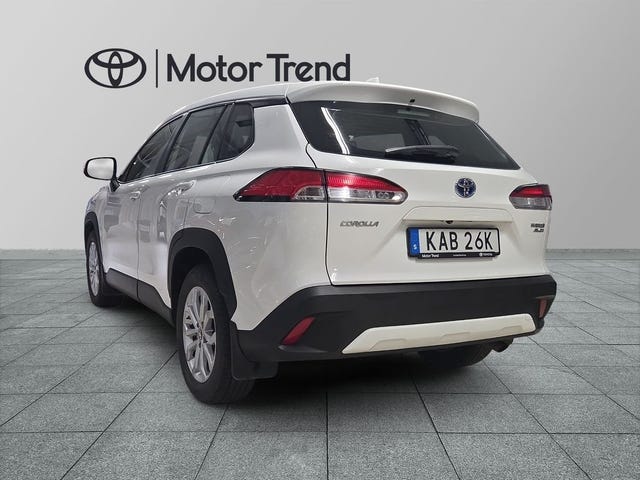 Toyota Corolla Cross 2023 – bild 2