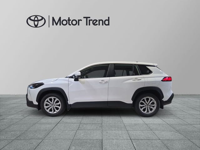 Toyota Corolla Cross 2023 – bild 3