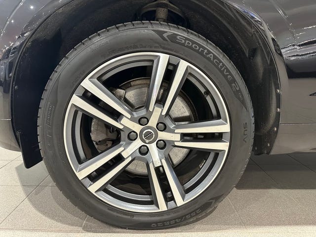 Volvo XC60 2021 – bild 4