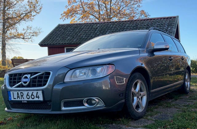 Volvo V70 2011