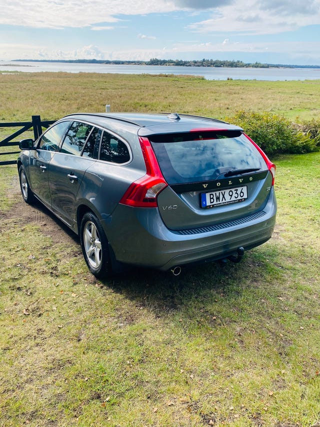 Volvo V60 2016