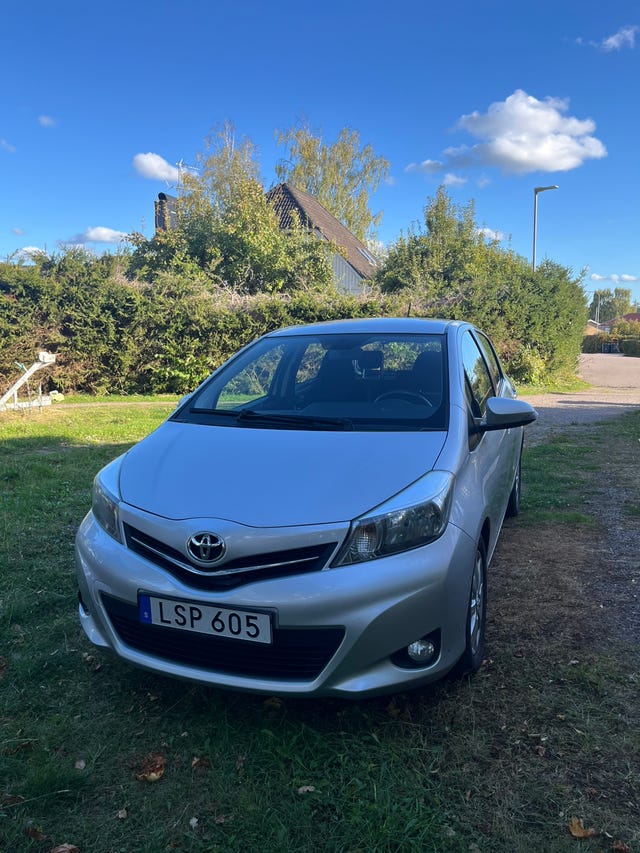 Toyota Yaris 2012