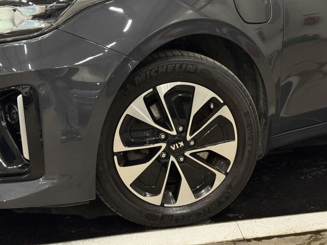 Kia Ceed 2020 – bild 2