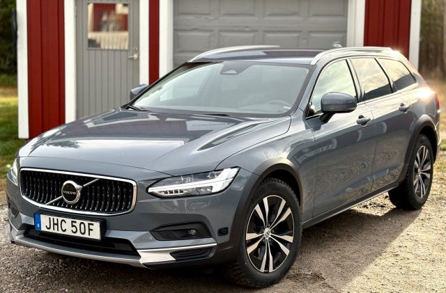 Volvo V90 Cross Country 2022