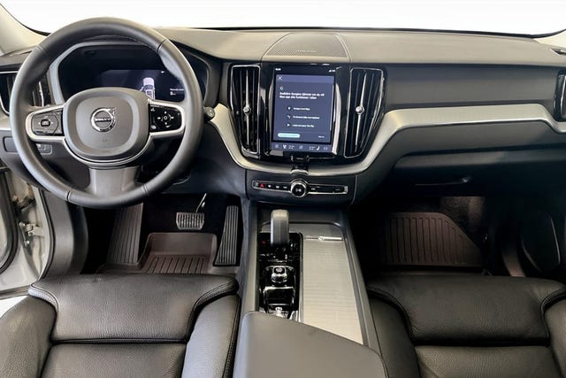 Volvo XC60 2025 – bild 4