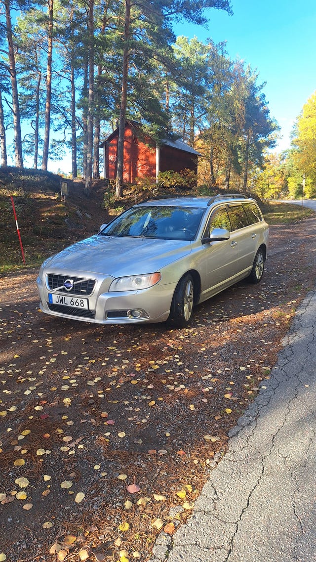 Volvo V70 2012
