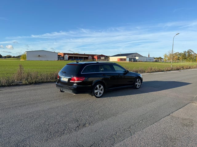 Mercedes-Benz E 220 2014 – bild 3