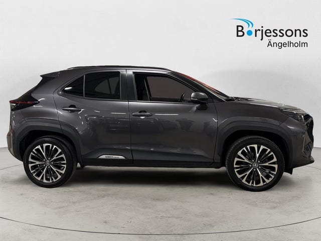 Toyota Yaris Cross 2023 – bild 2
