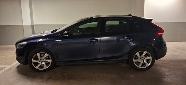 Volvo V40 Cross Country 2014
