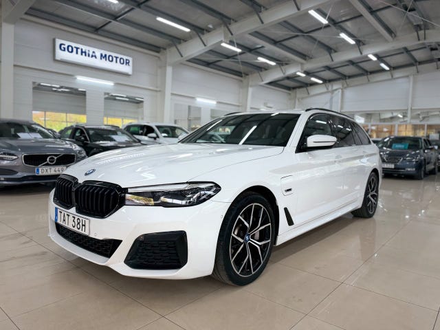 BMW 530e 2022