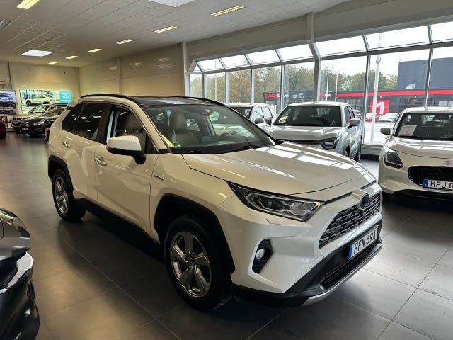 Toyota RAV4 2021 – bild 4