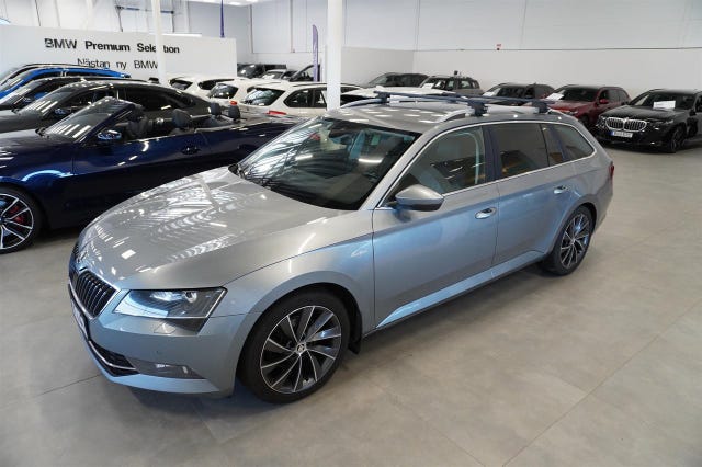 Skoda Superb 2016 – bild 2