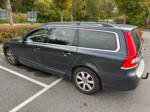 Volvo V70 2014