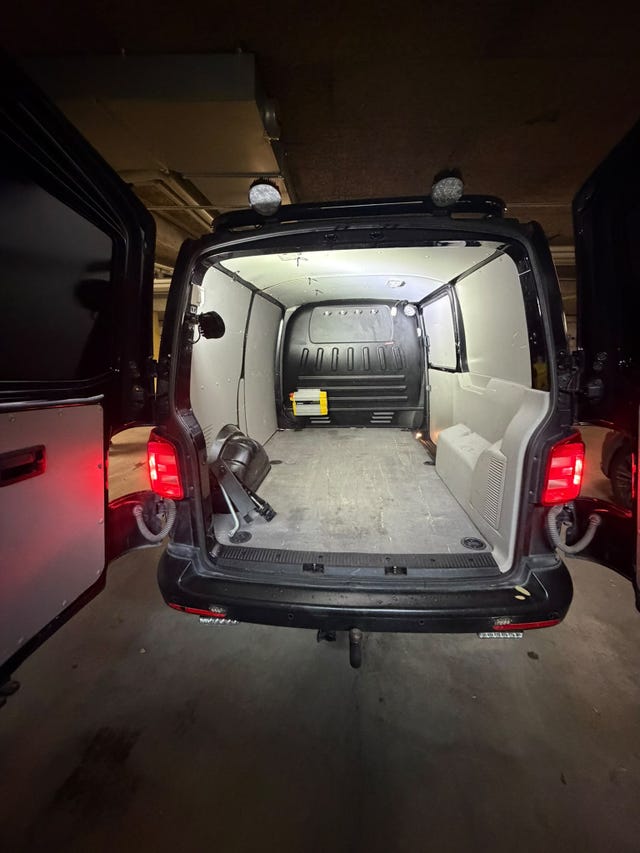 Volkswagen Transporter 2018 – bild 3