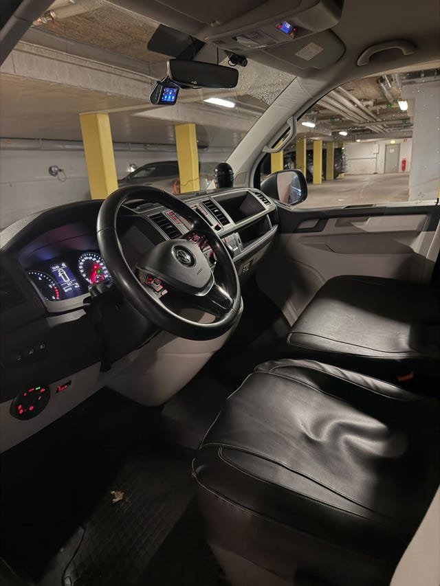 Volkswagen Transporter 2018 – bild 2