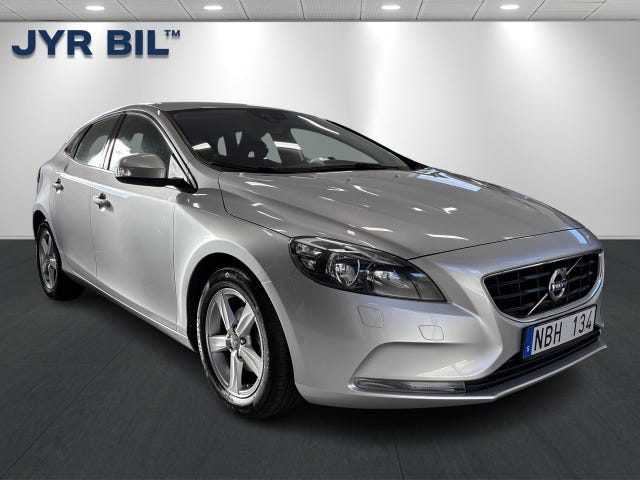 Volvo V40 2013