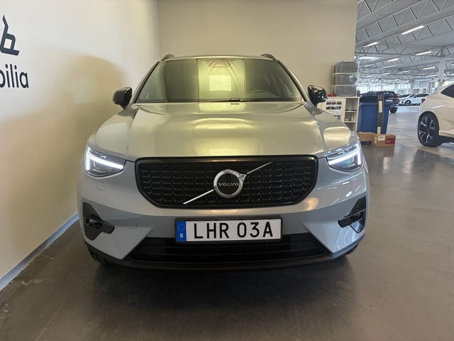 Volvo XC40 2025 – bild 2
