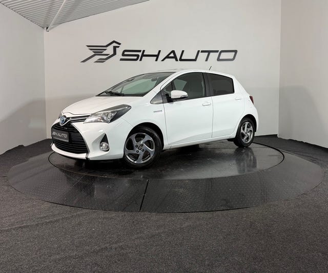 Toyota Yaris 2015