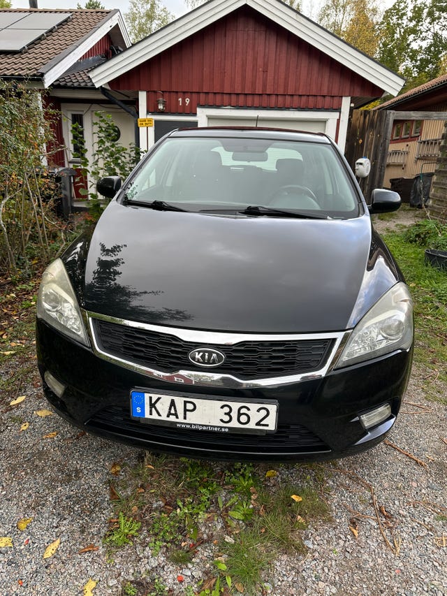 Kia Ceed 2010