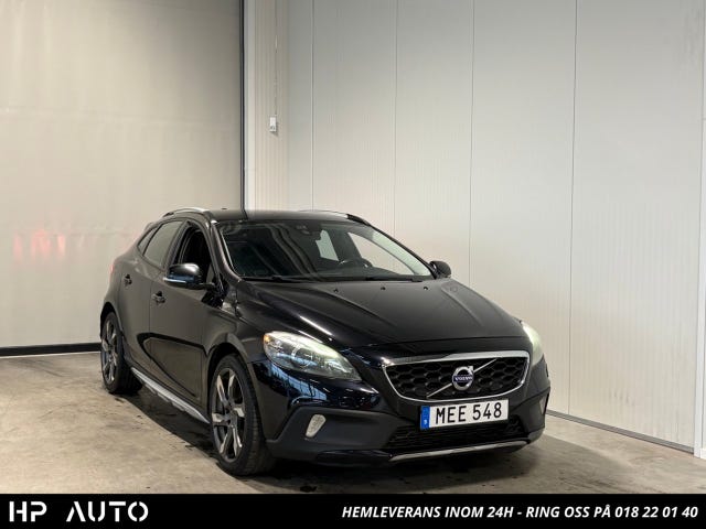 Volvo V40 Cross Country 2013
