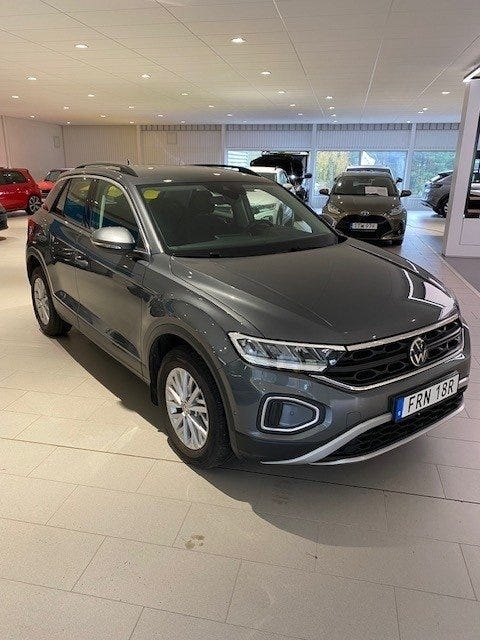 Volkswagen T-Roc 2023